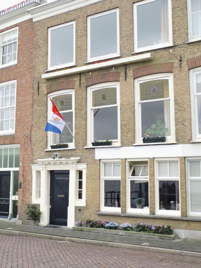 Exclusive * Dordrecht